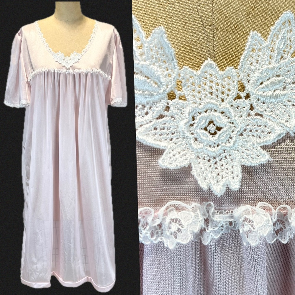 VINTAGE 80s silky nylon nightgown pastel baby pink lace tulip flutter‎ sleeves